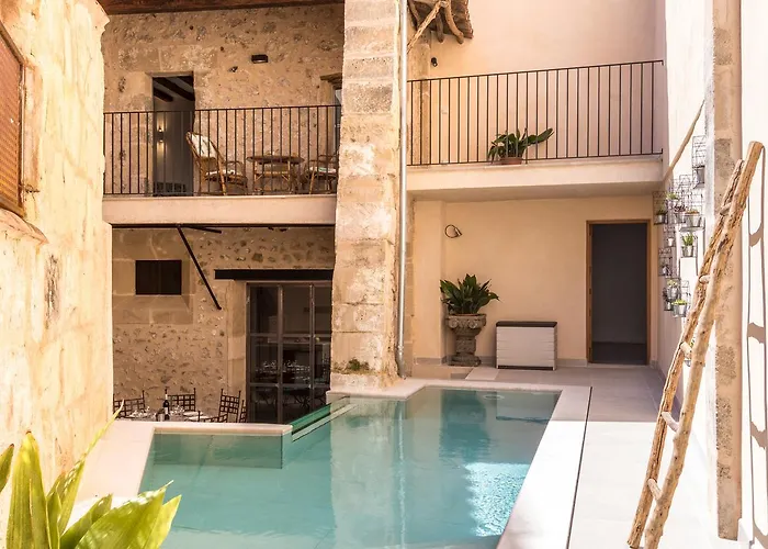 Townhouse Can Butxaca By Homevillas360 Pollensa